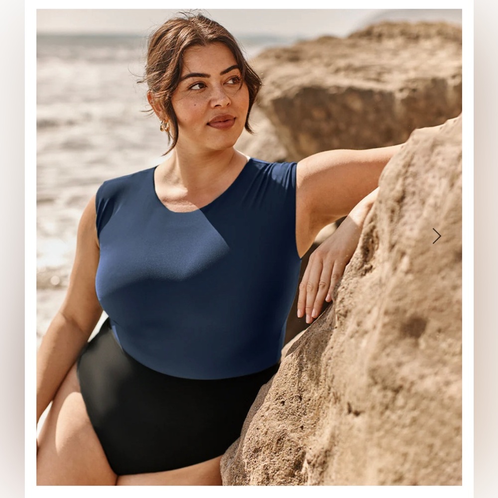 Summersalt The Surf One Piece Size 4 BNWT